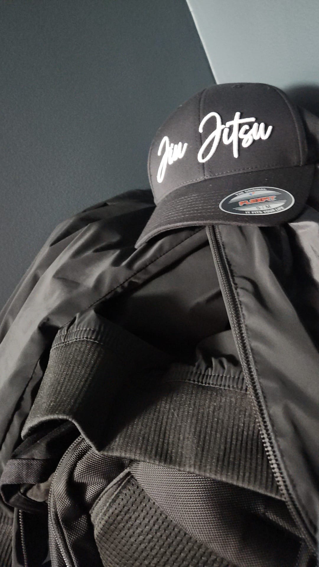 Casquette Flexfit “Jiu Jitsu” – Broderie Premium 3D | Couleurs au Choix